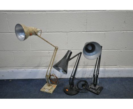 A VINTAGE HERBERT TERRY MODEL 1227 ORIGIONAL SCUMBLE FINISH DESK LAMP, on a two tiered square base (condition:-good condition