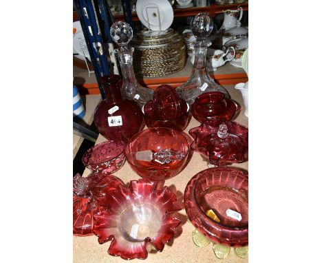 A GROUP OF CRANBERRY GLASS, AND OTHER GLASS WARES, to include a cranberry and clear ribbed glass bowl, having a flower like r