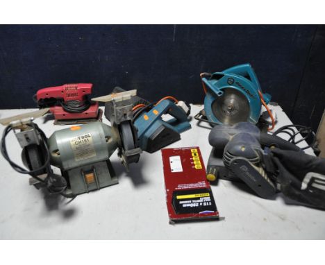 A SELECTION OF POWERTOOLS to include a Black and Decker 7308 circular saw, Black and Decker electric planer, Power devil PDW5