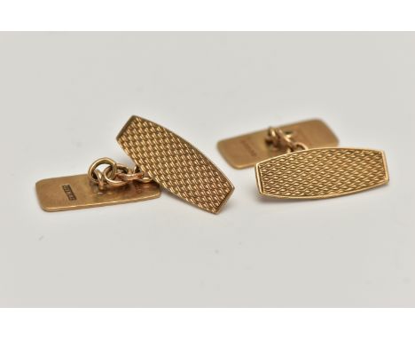 A PAIR OF 9CT GOLD CUFFLINKS, of rectangular form, engine turned pattern on one side with engraved initials to the other, cha