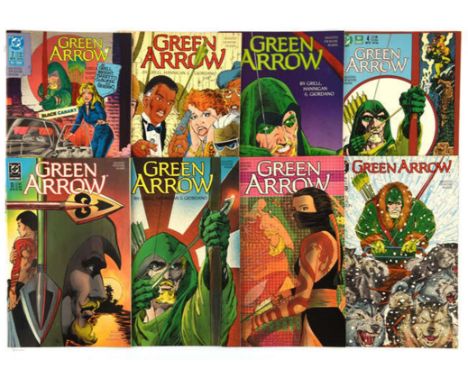 Green Arrow: a group of 25 issues including 1st issue (DC Comics, 1988 onwards).This lot features:Green Arrow (1st series) No