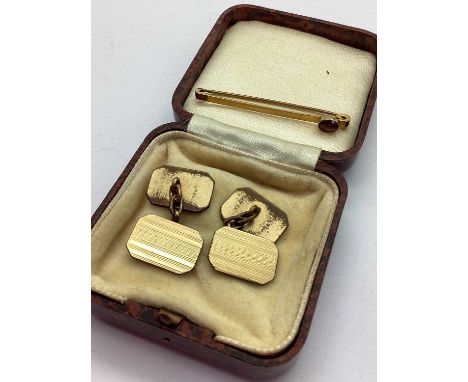 A Dainty Vintage Single Stone Bar Brooch, oval collet set, stamped "9ct"; together with a pair of vintage '12ct Gold Front &a