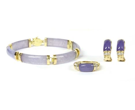 A 14ct gold lavender jade and diamond ring, Birmingham 2006, 7mm wide (at widest point), together with a pair of matching 14c