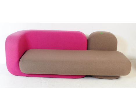 Tom Dixon Soft System - A contemporary Tom Dixon Soft System modular sofa settee. The sofa having a modular design with a lon