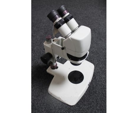 An Motic K Series microscope 