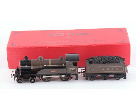 AN ACE TRAINS O GAUGE 4-4-0 TENDER LOCOMOTIVE  in its original box, box measures 46cm overall