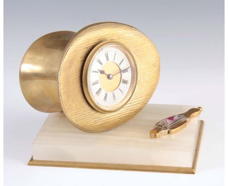A LATE 19th CENTURY FRENCH NOVELTY DESK CLOCK formed as a top hat on onyx base with thermometer 12cm high