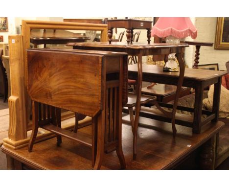 Edwardian inlaid mahogany Sutherland table, occasional table, coffee table, dressing table mirror, small stool and table lamp