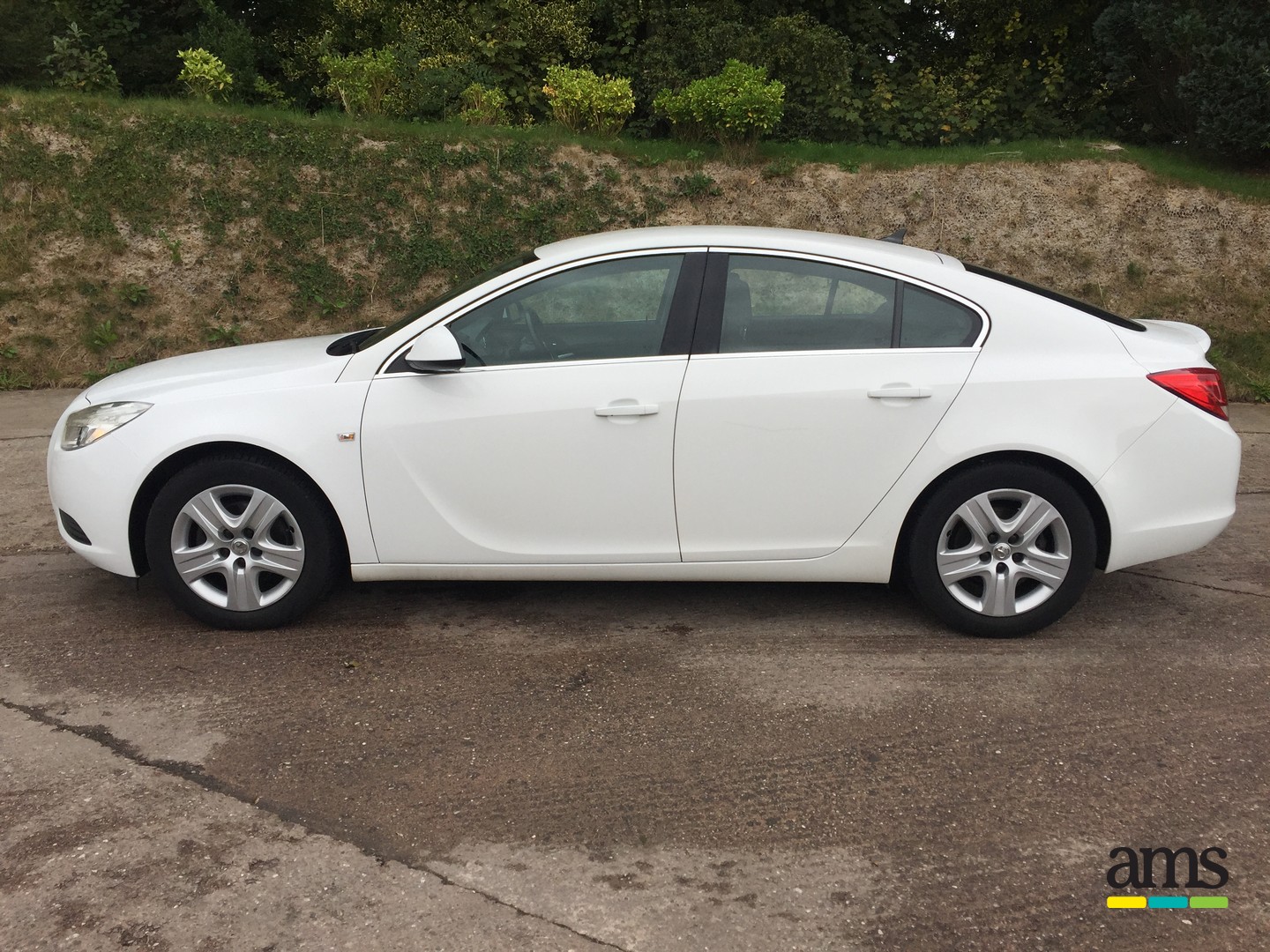 10 Vauxhall Insignia 2 0 Cdti Ecoflex Exlclusive Reg No Dx60 Dfg White Manual Mot Until S