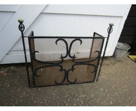 Wrought iron fireguard H76cm W87cm D25cm approx&nbsp;