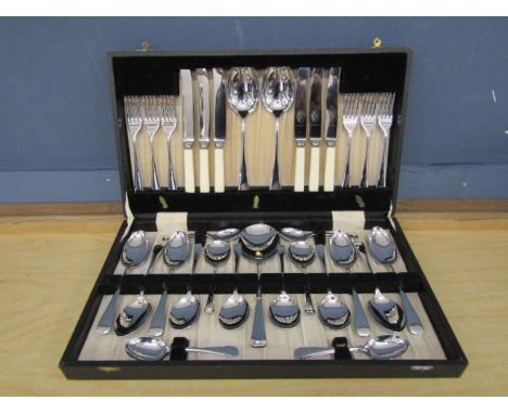 Unity of Sheffield vintage cutlery set of 6 in case&nbsp;