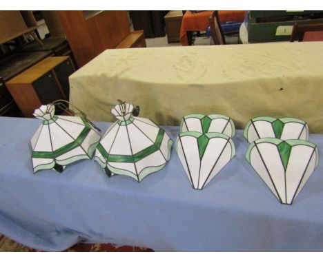 2 Tiffany style ceiling lamp shades and 4 matching wall sconces&nbsp;