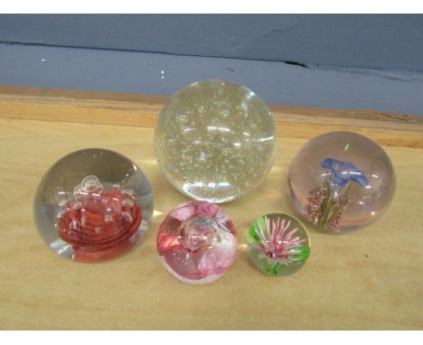 5 Paperweights to include Caithness Crystal&nbsp;