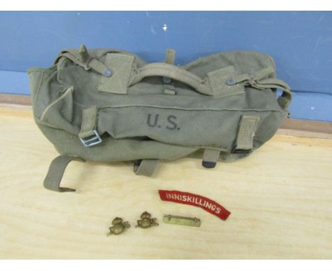1945 U.S Army bag and military badges etc&nbsp;&nbsp;