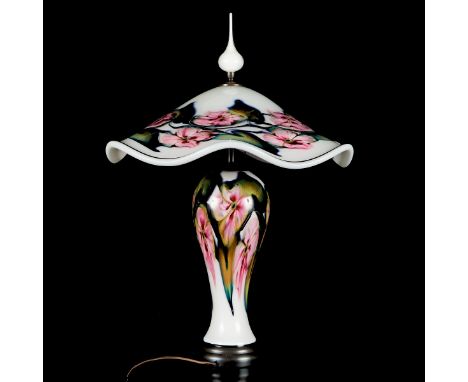 Charles Lotton (American, b. 1935). Lamp with a white blown glass base and shade with a floral design in pink and green. Whit