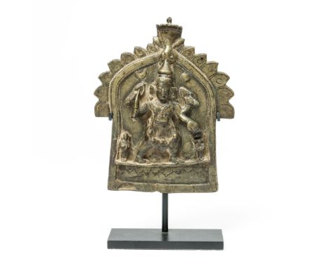North India, a bronze votif plaque depicting Durga, 19th century h. 16,5 cm.  Collection Asiatic Art from Erik Maten en Hans 