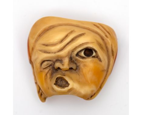 Japan, hornbill netsuke; Kyogen mask, Hyottoko 3 x 3,5 cm. Uit de nalatenschap van Clemens Merkelbach van Enkhuizen [1]