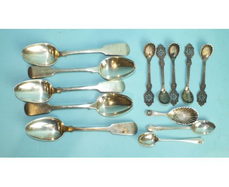 Five fiddle pattern silver dessert spoons, London 1829, a silver caddy spoon, Sheffield 1903 and other items, ___8oz.