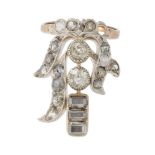 AN EARLY 20TH CENTURY DIAMOND DRESS RING