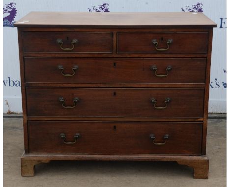 George III mahogany chest of drawers, with two short and three long drawers, on bracket feet, 78cm high x 94cm wide x 47.5cm 