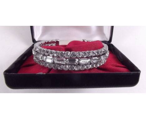 A paste bangle 