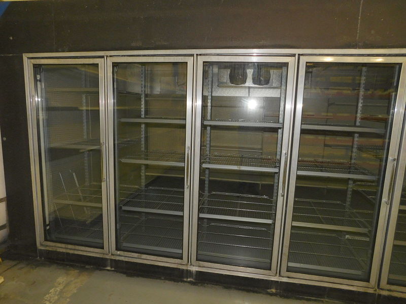 ANTHONY 40'WALK IN COOLER, 24" DOORS, 38' WIRE SHELVING AND 8 6' TALL