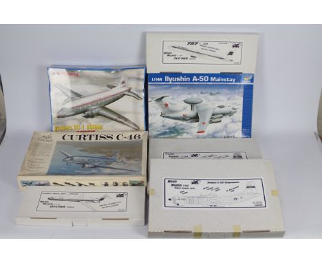 Welsh Models - Trumpeter - Williams Bros - Maquette - 7 boxed aircraft model kits in various scales including Ilyushin A-5 Ma