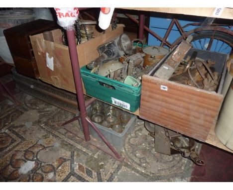A large quantity of unsorted vintage iron tools including spanners, blow torches, coach lamps, ceiling light, oil lamp, etc t