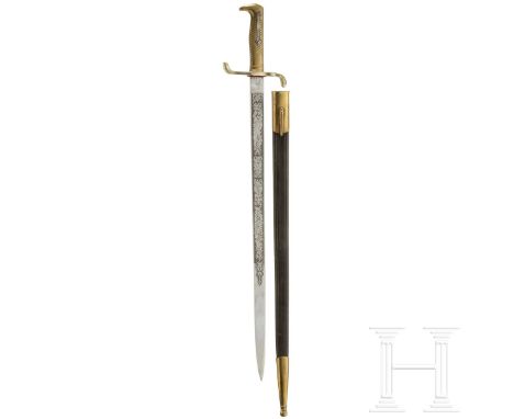 Extra-Seitengewehr M 1871  Kräftige Keilklinge mit reicher beidseitiger Zierätzung und Herstellerstempel "W.K & C" unter Köni