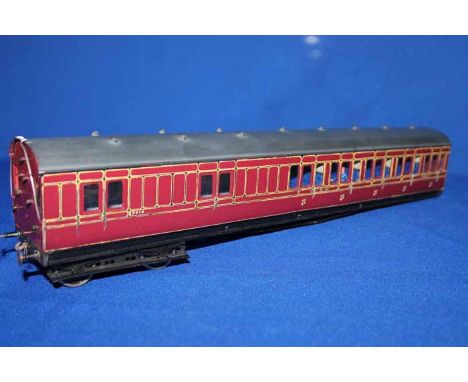 ASSORTED 0 GAUGE COACHES AND WAGONSincluding three Marklin coaches (11)