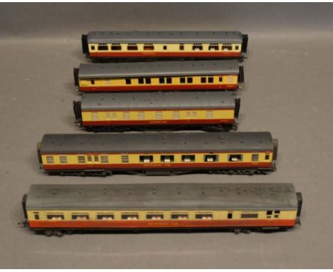 A Willets Scale Model Cafeteria Coach, together with four other similar coaches 