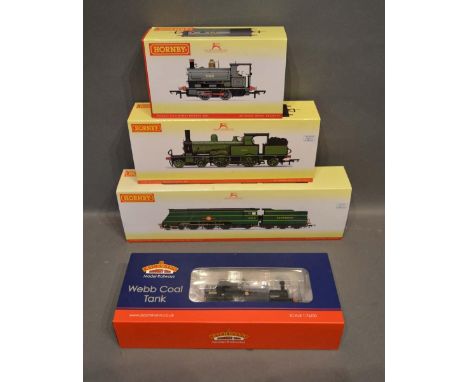 A Hornby OO Gauge SR Merchant Navy Class Royal Mail Locomotive with box, together with two other Hornby locomotives R3615 and