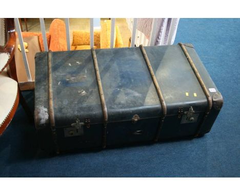 A travelling trunk