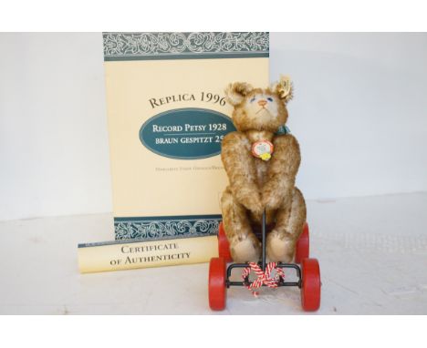 Steiff record petsy with box & coa 