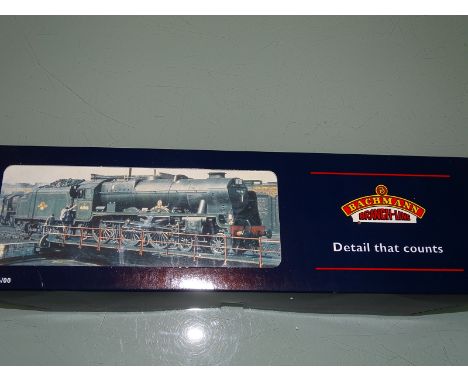 OO GAUGE MODEL RAILWAYS: BACHMANN A 31-227 REBUILT SCOT STEAM LOCOMOTIVE IN BR GREEN NUMBERED 46162 'QUEEN WESTMINSTER RIFLEM