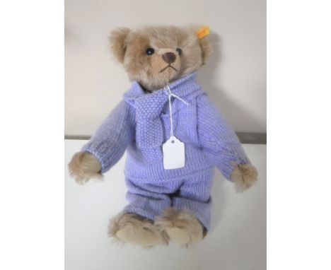 A Steiff Classic teddy bear