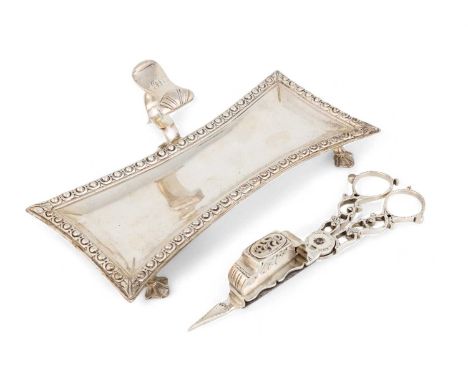 A George III silver snuffer tray and pair of silver snuffers, by William Cafe, London 1766,  shaped rectangular form, bead bo