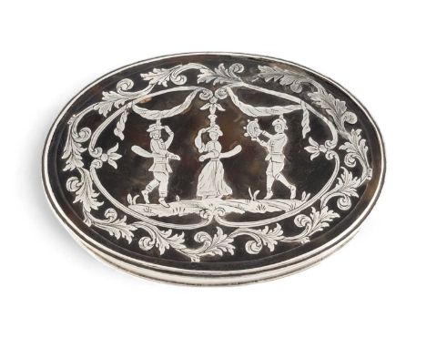 λ An 18th century silver and tortoiseshell snuff box,unmarked, circa 1740-50,oval form, the hinged cover with a tortoiseshell