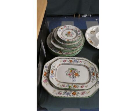 A Collection of Copeland Spode Chinese Rose, Dinnerwares, Four Smaller Plates, Five Side Plates, Three Meat Plates etc 