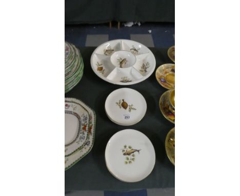 A Norwegian Decorated Ceramic Fish Set (Chip to Segmented Dish) 