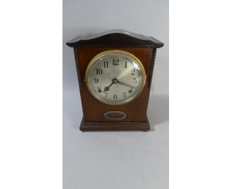 A Late 19th/Early 20th Century Mahogany Mantle Clock, 29cm High 