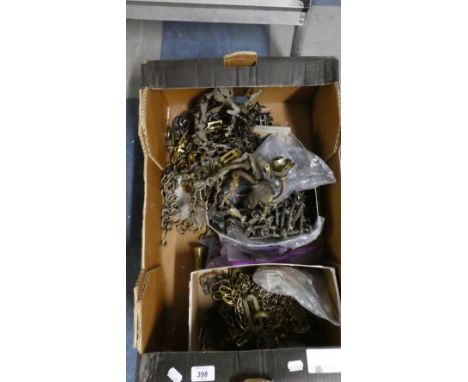 A Box Containing Various Chains, Light Fittings, Brasswares Etc 
