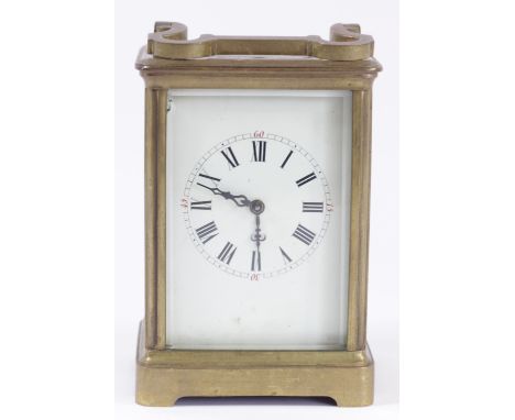 Richard & Cie, Paris, a French brass cased striking carriage clock, the enamel dial with blued steel hands, the 8-day duratio