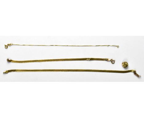 Various items of gold jewellery to include a 9ct gold flat herringbone necklace, length approx 38cm (af), a thin 9ct gold dai