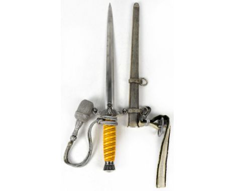 A WWII German (Army) Heer officer's dagger with oak leaf pommel and wrythen handle, blade length 25cm. CONDITION REPORT No ma