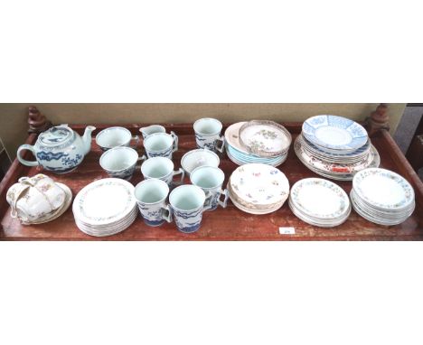 A Chinese porcelain part tea service and other items