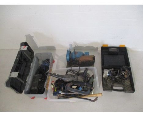 A collection of various tools including a Clarke metalworker CBG8W etc.
