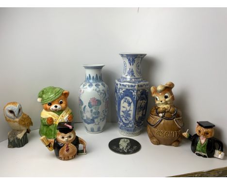 Large Ceramic Vases, Cookie Jars and Novelty Teapots 