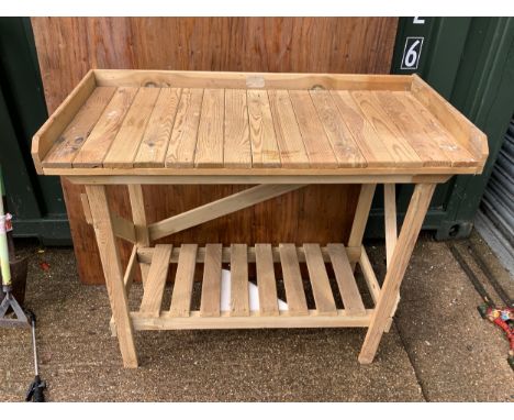 Potting Bench 