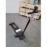 2020 3-TON HYDRAULIC FLOOR JACK, EAE AUTOMOTIVE EQUIPMENT CO. LTD. MODEL EE-FJ2000-3